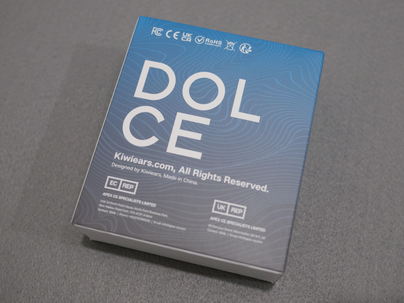 Kiwi Ears Dolce 箱裏